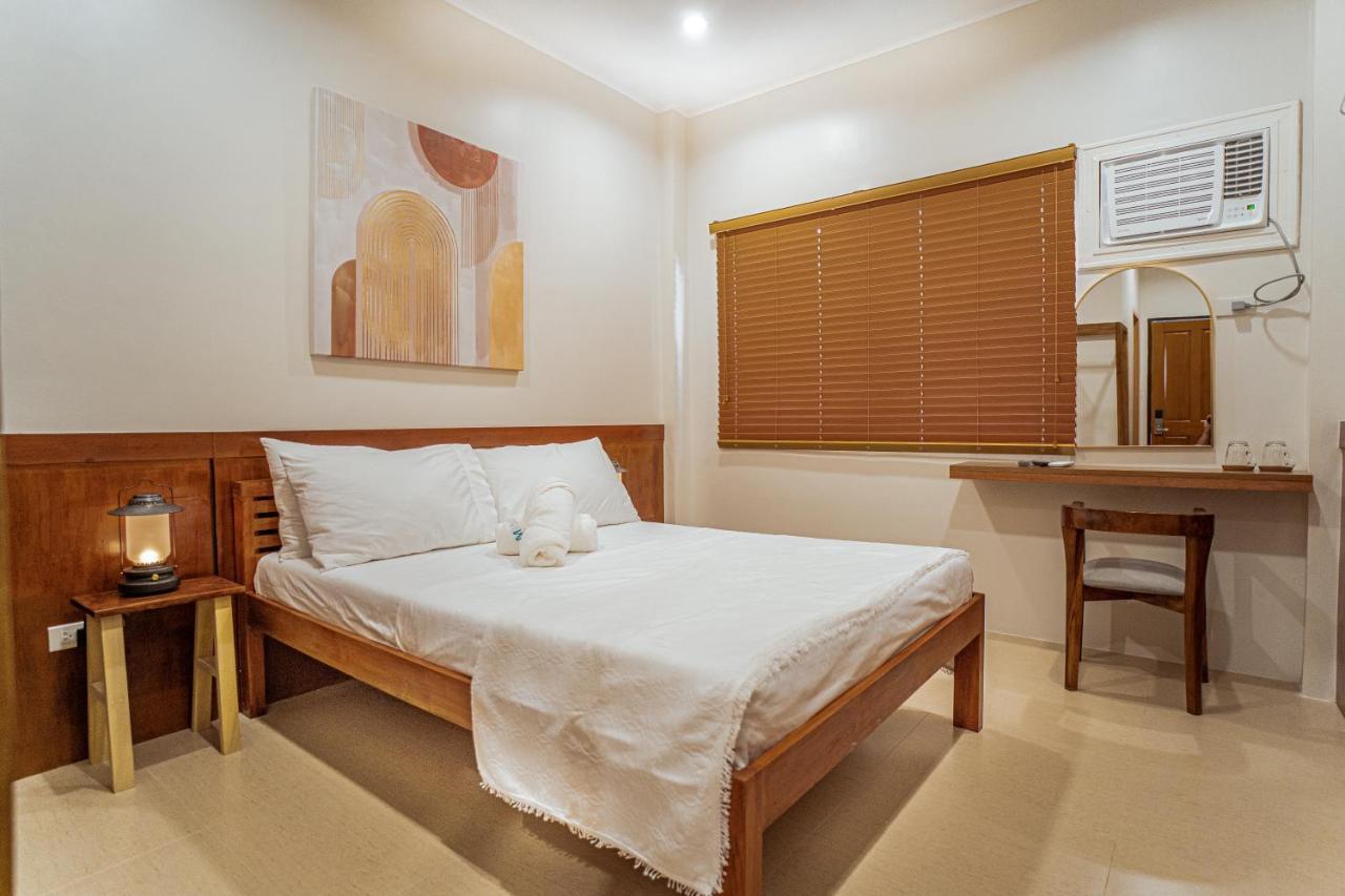 Marieli Suites Near Panglao International Airport Eksteriør billede