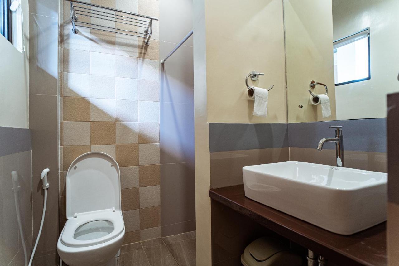 Marieli Suites Near Panglao International Airport Eksteriør billede